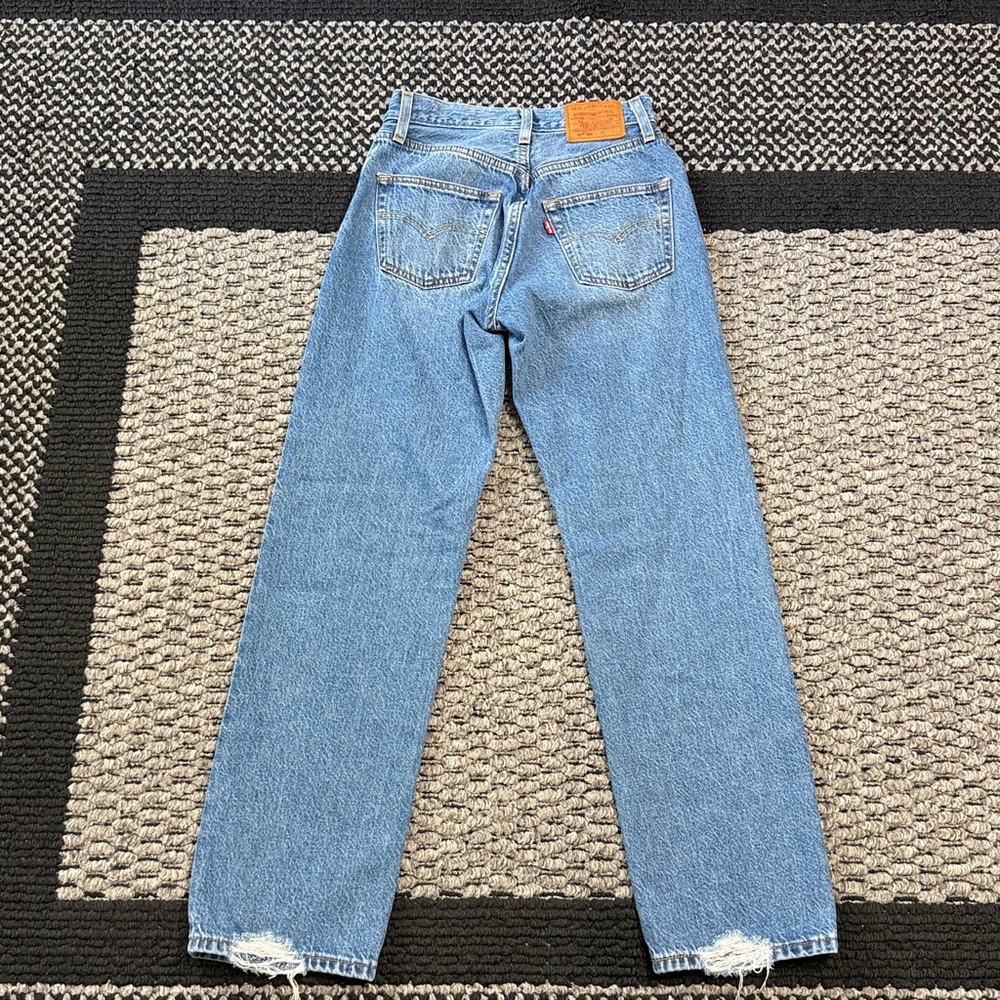 Levi’s 501 90’s Jeans Women’s 23 Straight Leg Big E Premium Denim Classic Casual - Picture 2 of 9